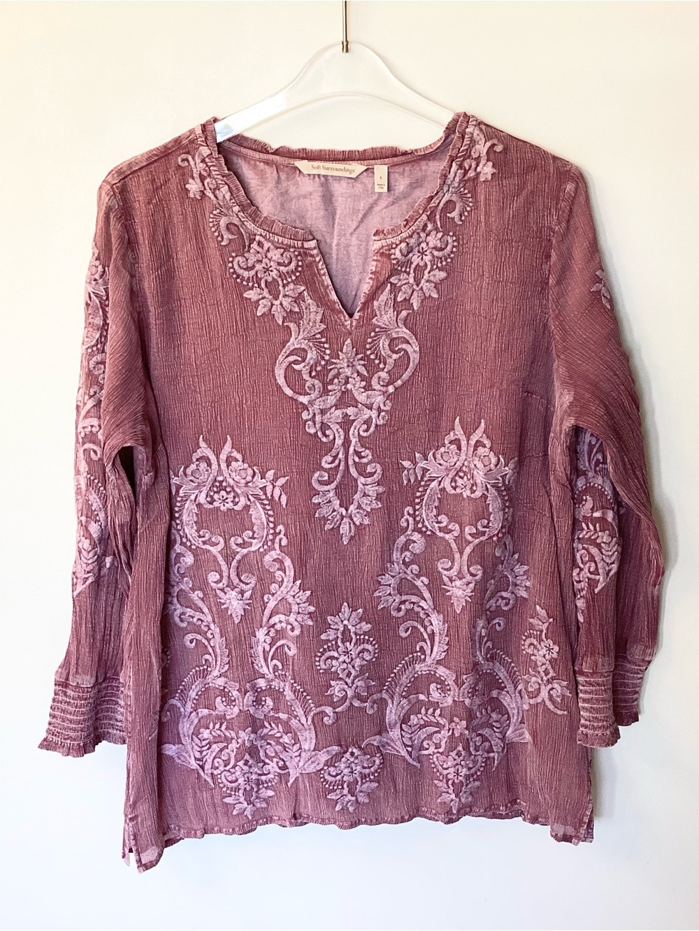 Soft Surroundings Long Sleeve All Over Embroidered Damask Print Tunic Top - L